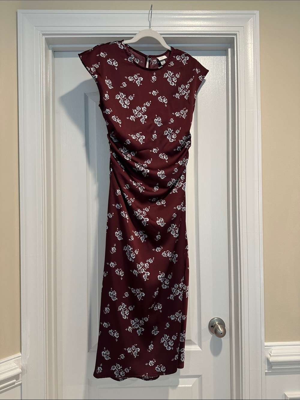 a new day Burgundy Floral Ruched Midi Dress
